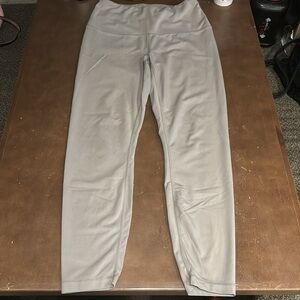 Yogalicious Cream Leggings- size M